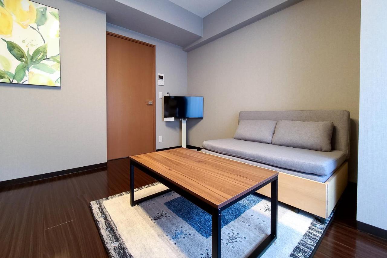 Grants Arita Nipponbashi Apartment *