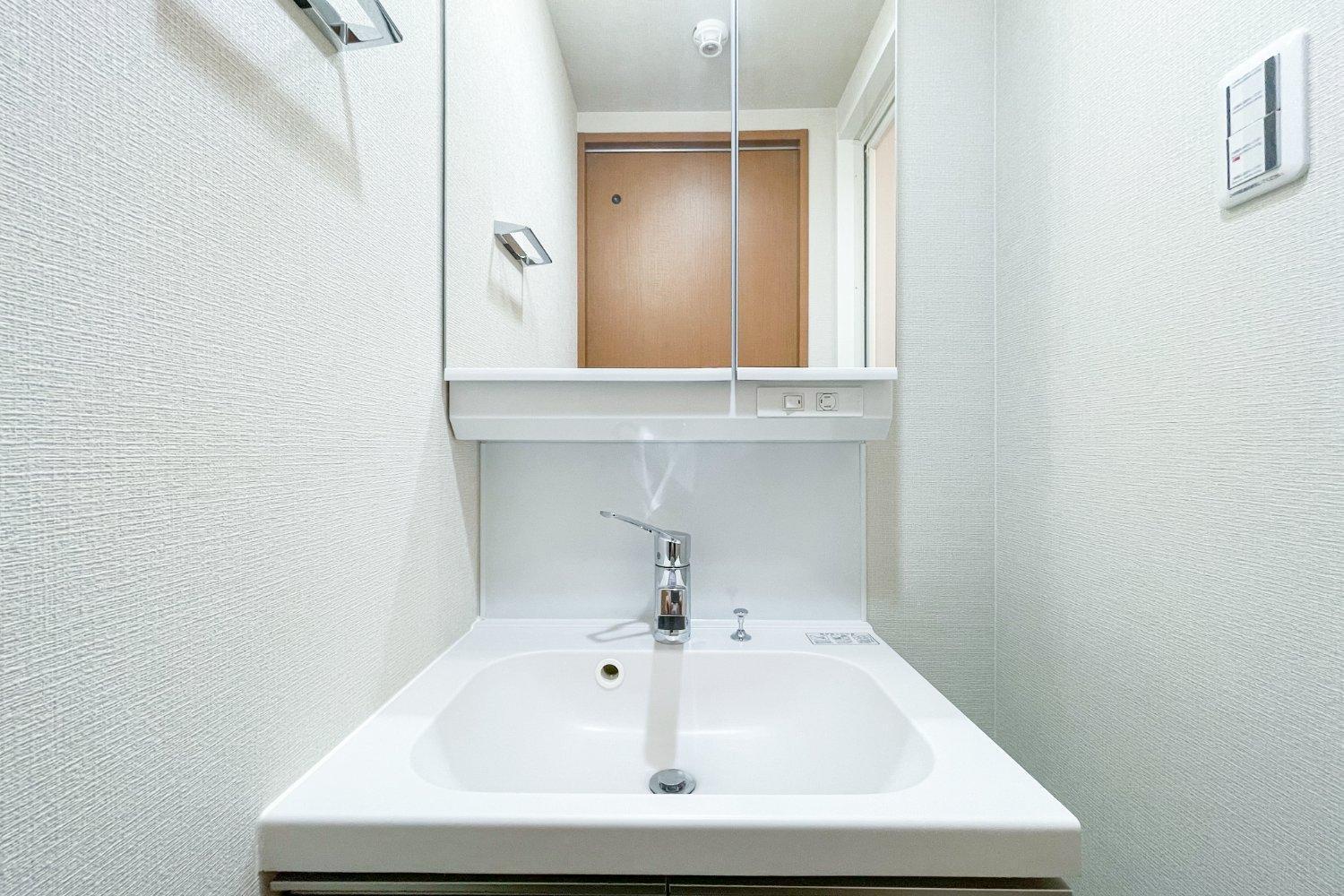 Grants Arita Nipponbashi Apartment